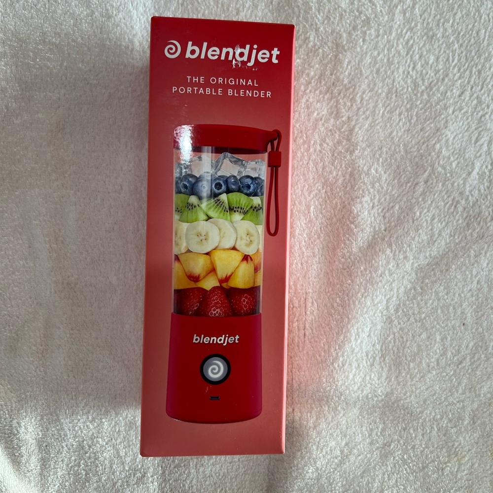 Blendjet 2 portable blender 16 oz- Red